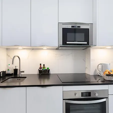 Les Montgolfieres, 2 Pieces, Porte De Versailles *