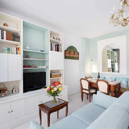 Les Montgolfieres, 2 Pieces, Porte De Versailles